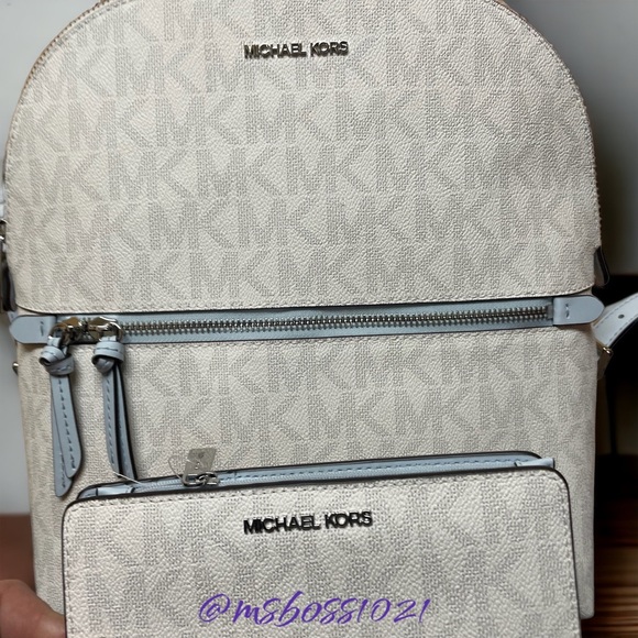 Michael Kors RARE Dallas Backpack White/Soft Sky - Picture 2 of 6